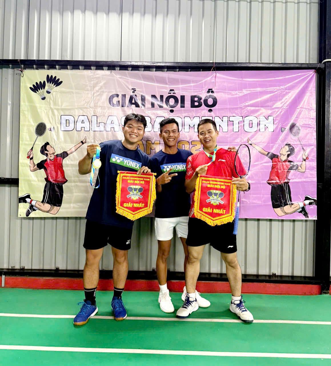 DALAS BADMINTON