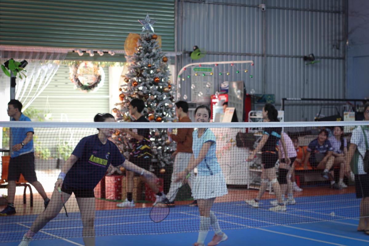 DALAS BADMINTON