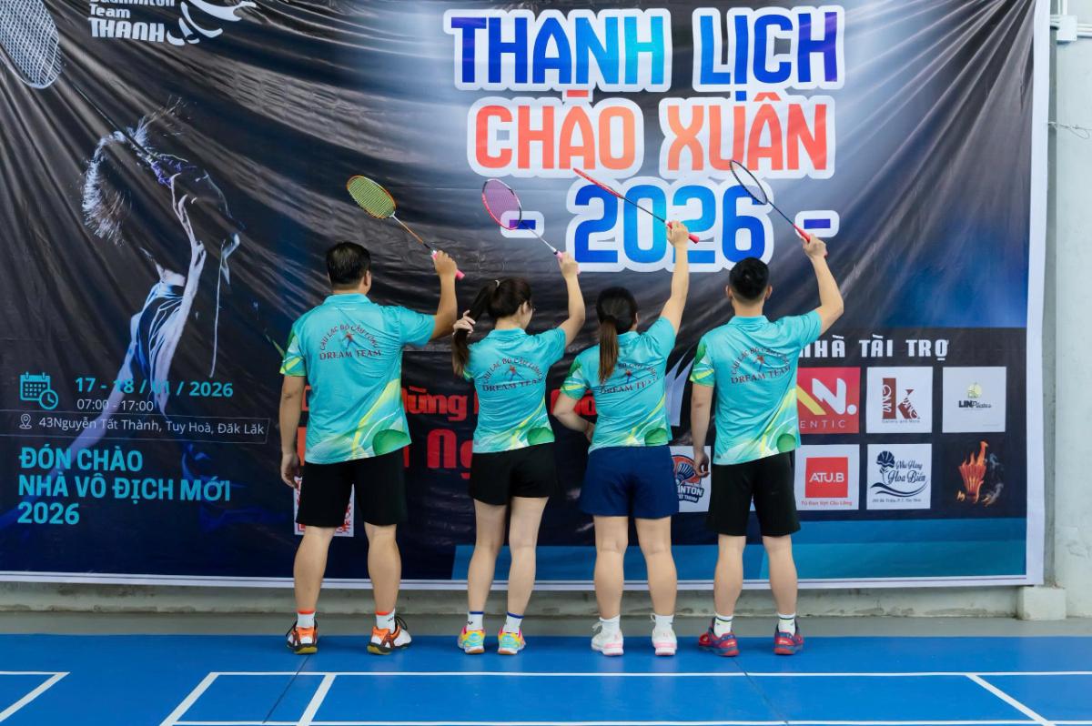 CLB Cầu lông Dream Team