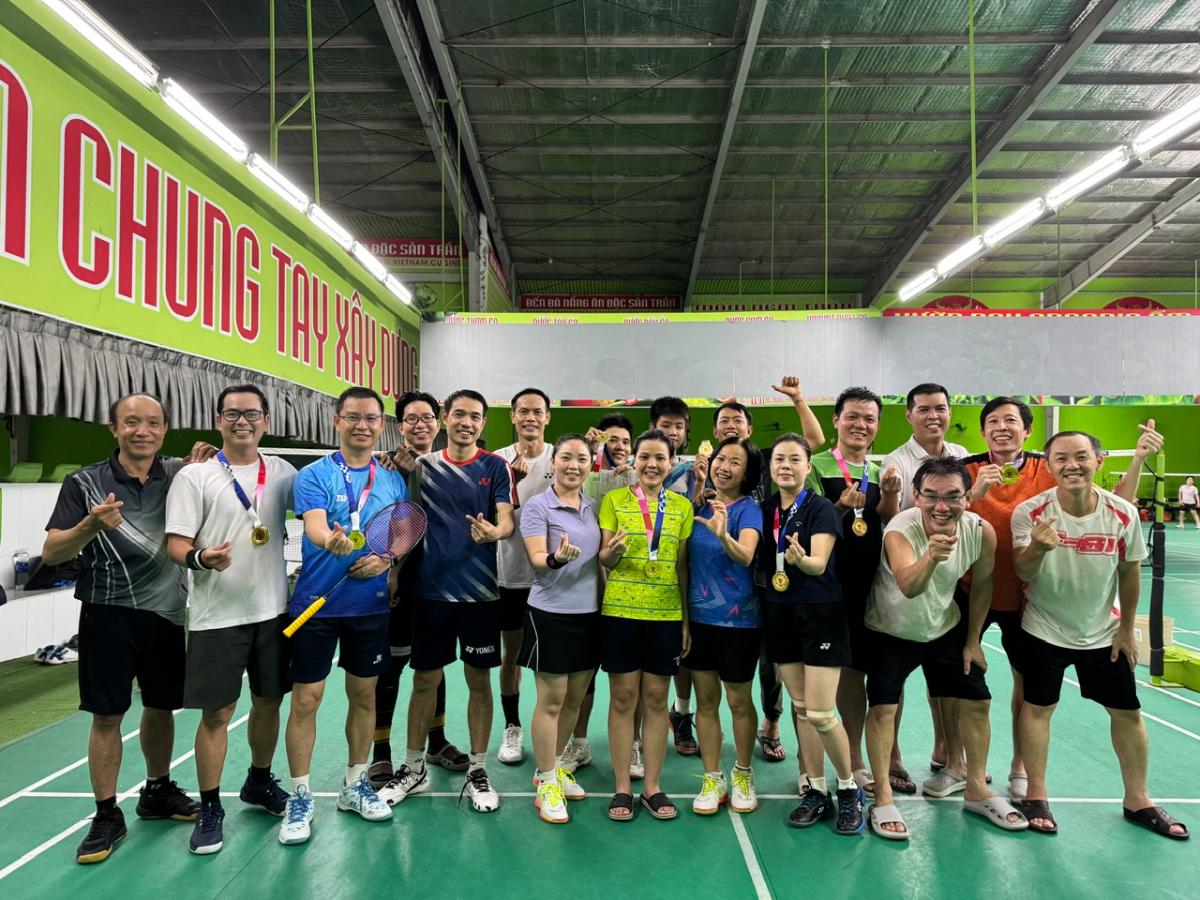 10K Badminton