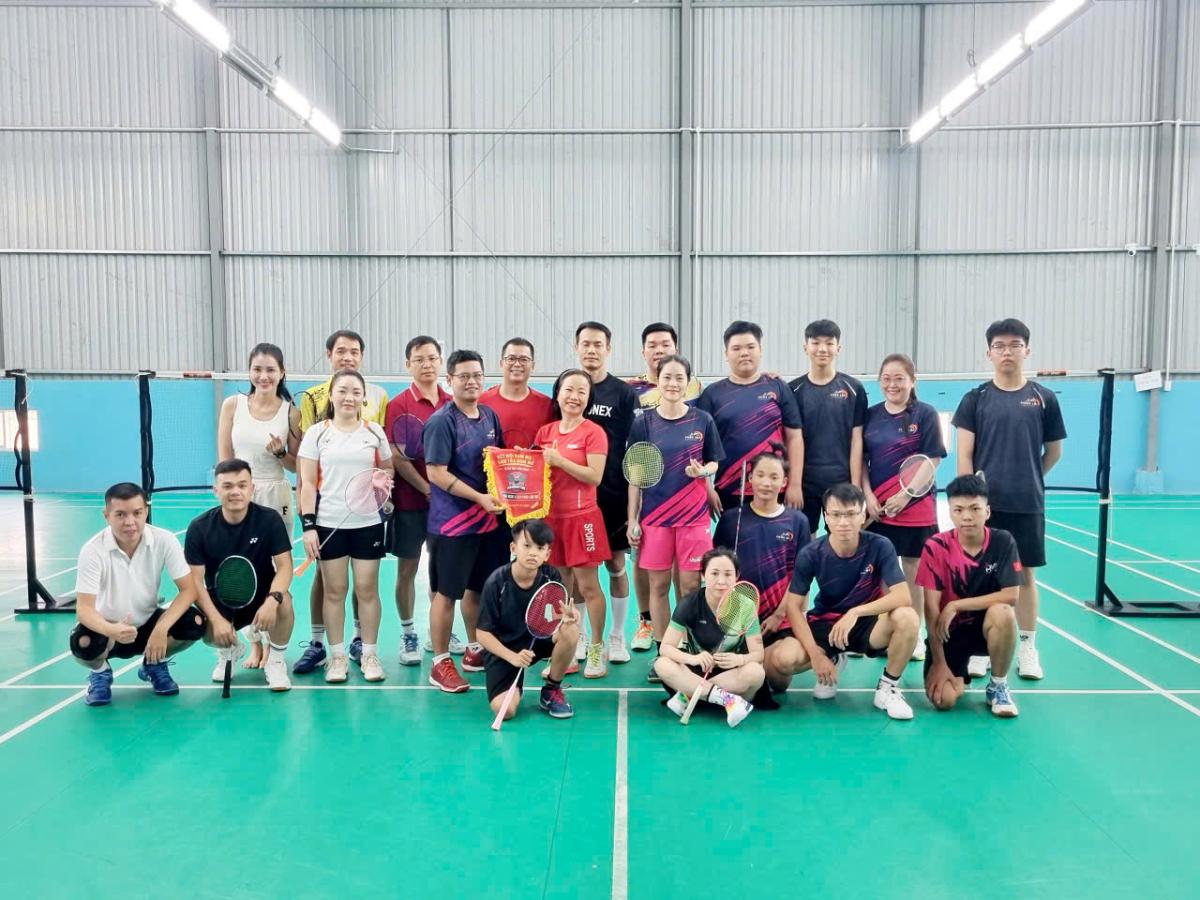 10K Badminton