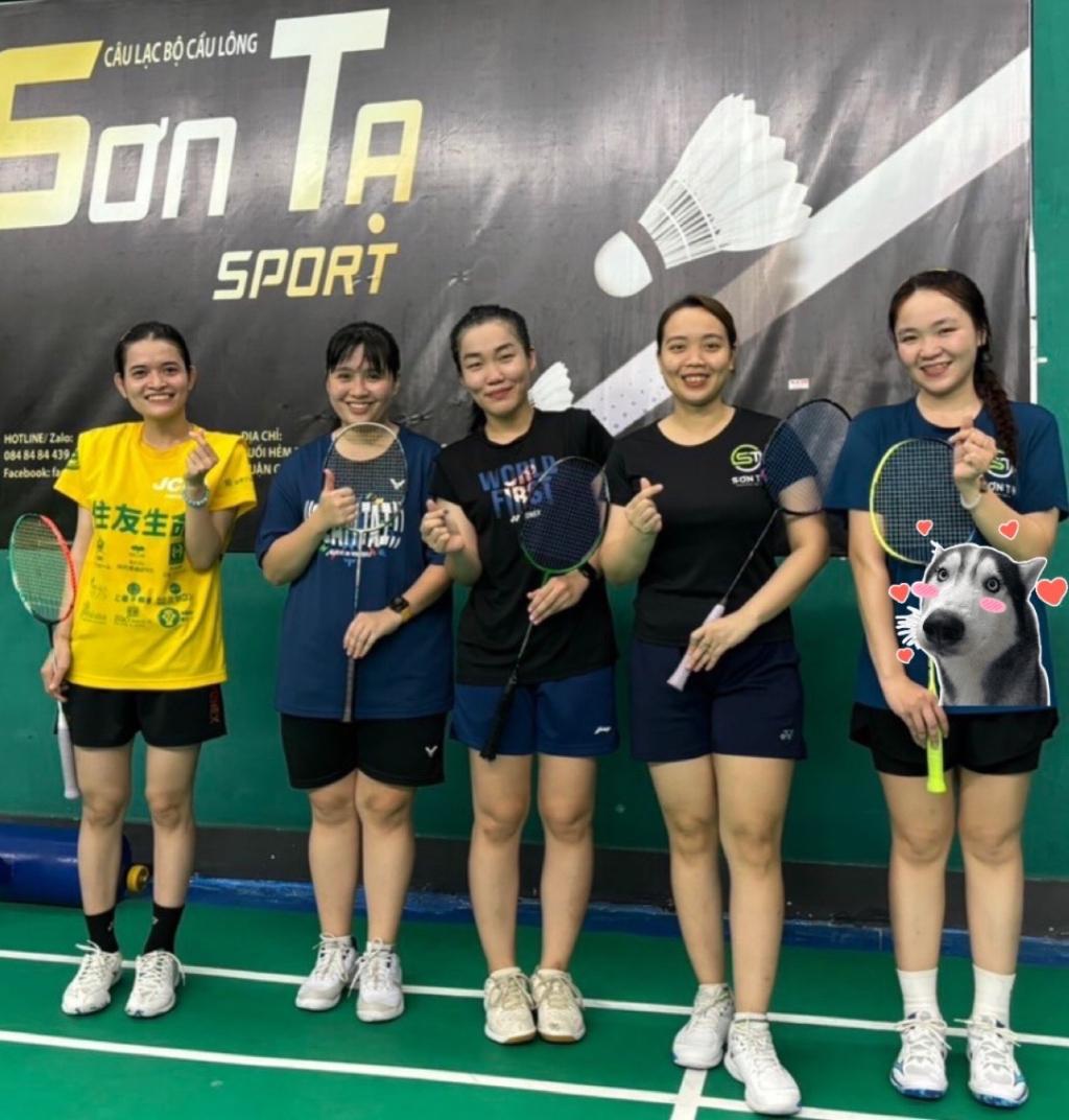 SANSI BADMINTON