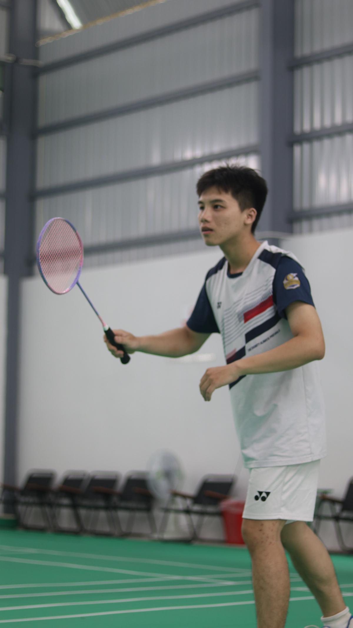 Bình luận của lê chí công