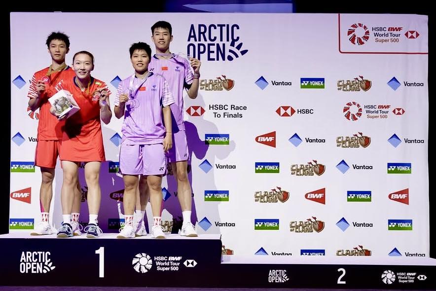 cac-nha-vo-dich-tai-giai-cau-long-clash-of-clans-arctic-open-2025-cap-do-super-500