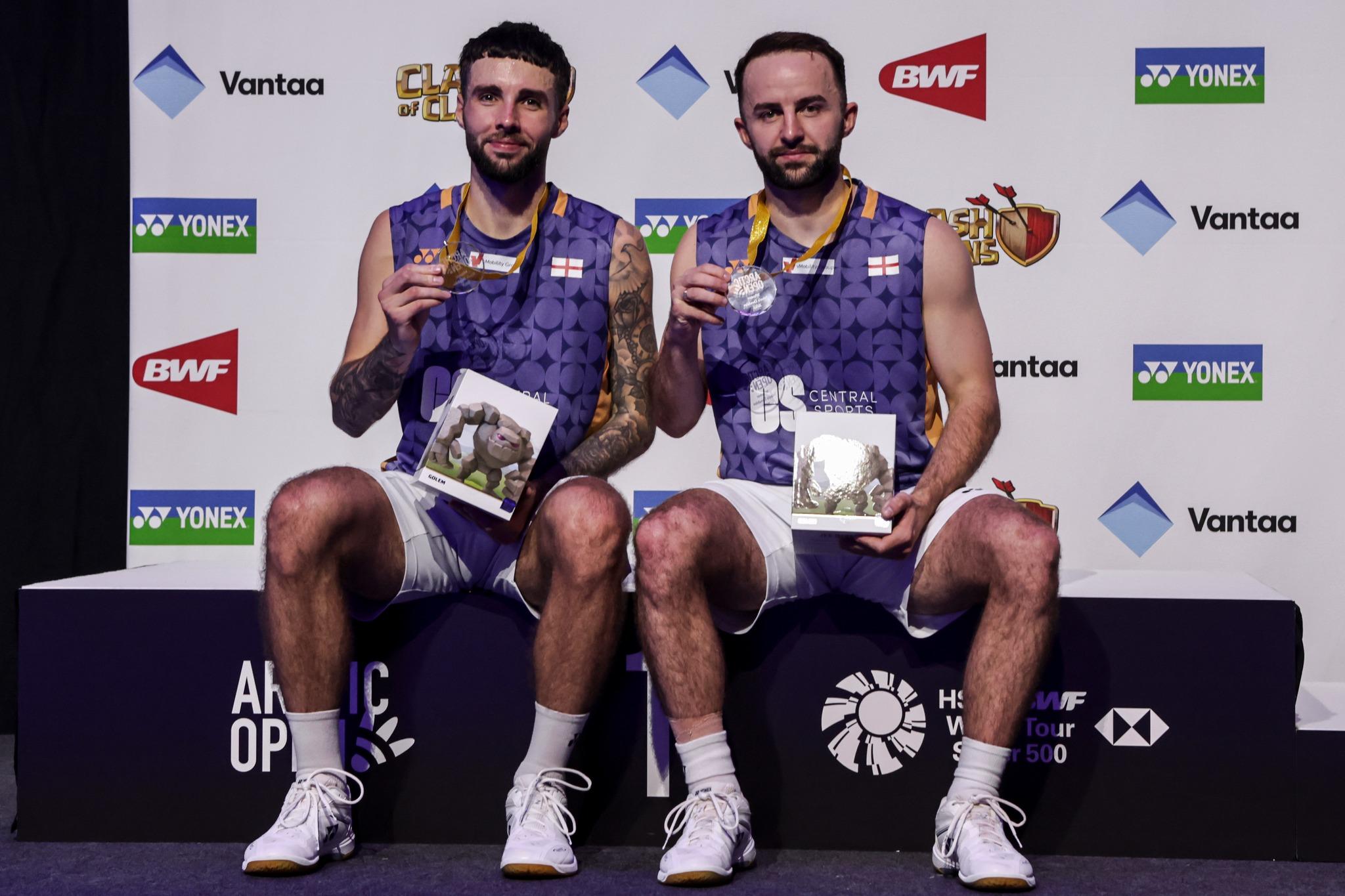 cac-nha-vo-dich-tai-giai-cau-long-clash-of-clans-arctic-open-2025-cap-do-super-500