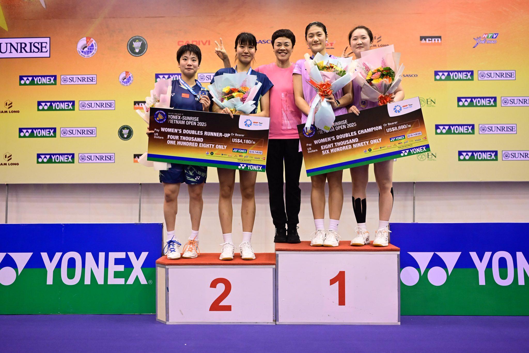cac-nha-vo-dich-tai-giai-cau-long-vietnam-open-nam-2025-cap-do-super-100