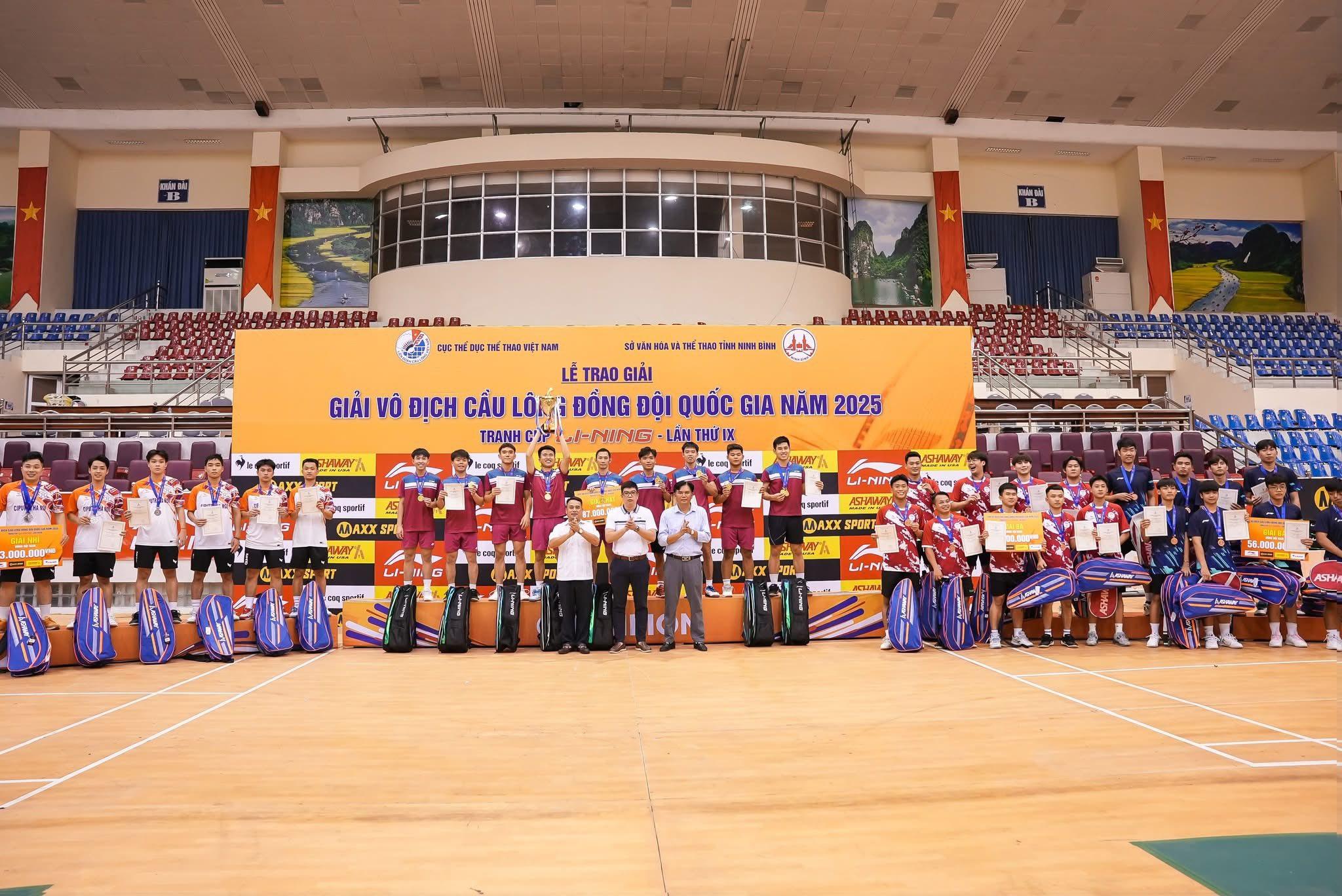 dong-doi-nam-tphcm-bao-ve-danh-hieu-truoc-ha-noi-o-giai-vo-dich-cau-long-dong-doi-quoc-gia-nam-2025