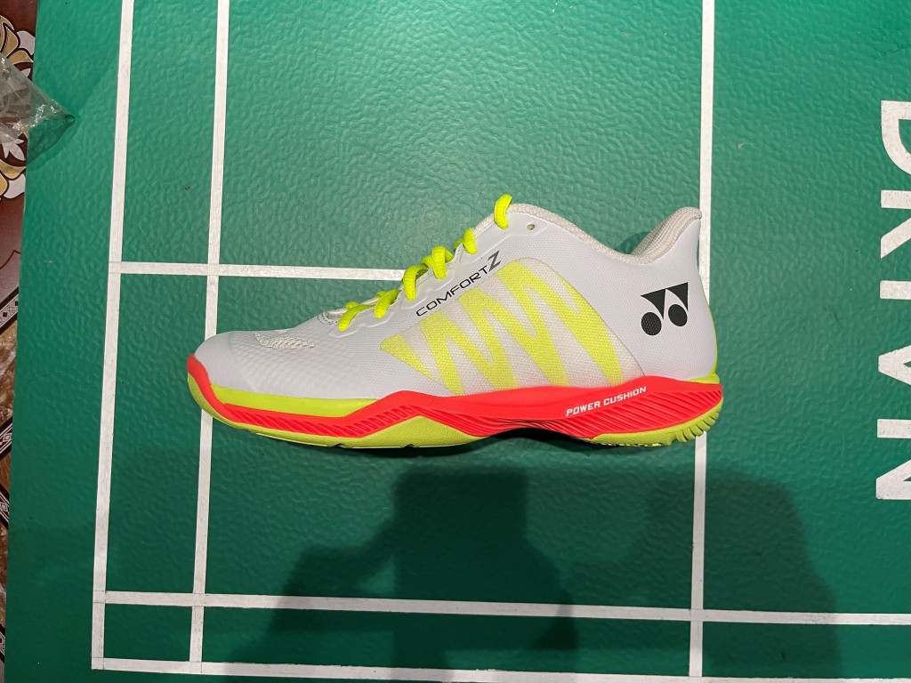 Giày Cầu Lông Yonex Comfort Z3 - Trắng Chính Hãng Giày Cầu Lông Yonex Comfort Z3 - Trắng Chính Hãng