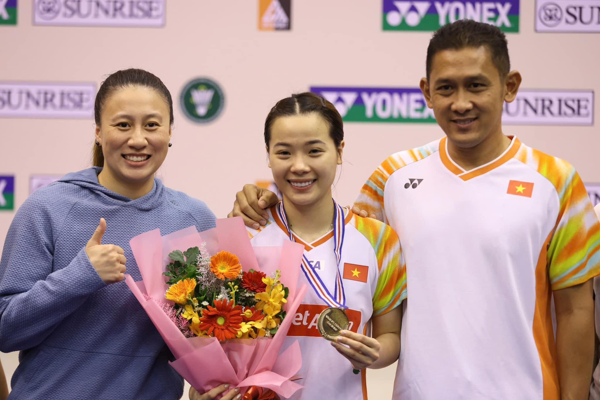 nguyen-thuy-linh-ganh-vac-su-menh-tiep-noi-nguyen-tien-minh-truyen-lua-cho-cau-long-viet-nam