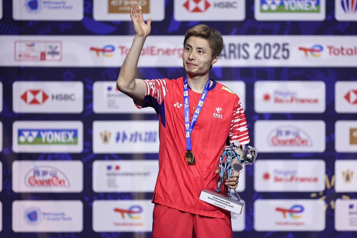 Số 1 đơn nam Shi Yuqi lần đầu vô địch cầu lông thế giới Số 1 đơn nam Shi Yuqi lần đầu vô địch cầu lông thế giới