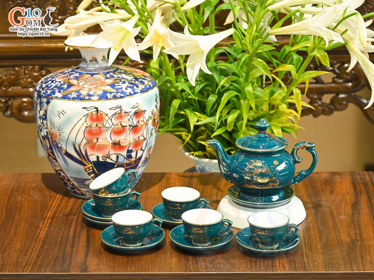 Bộ ấm chén phú quý men màu cảnh Thuận Buồm Xuôi Gió vẽ vàng 24k , 350ml Bộ ấm chén phú quý men màu cảnh Thuận Buồm Xuôi Gió vẽ vàng 24k , 350ml