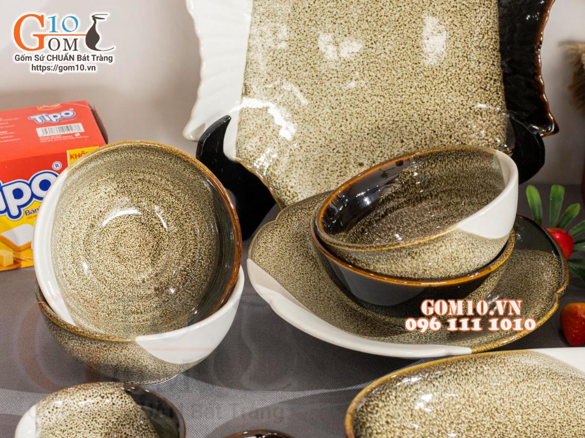 Bộ đồ ăn men hỏa biến gấm vàng Cát Tường, 15 chi tiết Bộ đồ ăn men hỏa biến gấm vàng Cát Tường, 15 chi tiết