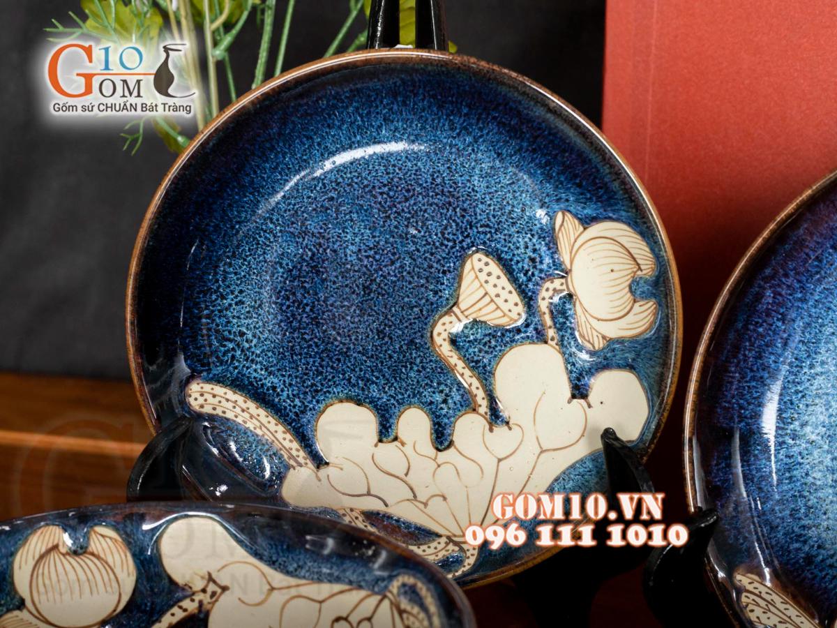 Bộ đồ ăn men hỏa biến xanh đá khắc Sen, 11 chi tiết Bộ đồ ăn men hỏa biến xanh đá khắc Sen, 11 chi tiết