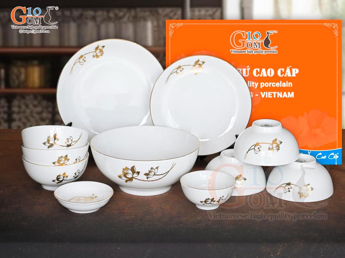 Bộ đồ ăn men trắng hoa Sen kẻ viền vàng 24k, 11 chi tiết Bộ đồ ăn men trắng hoa Sen kẻ viền vàng 24k, 11 chi tiết