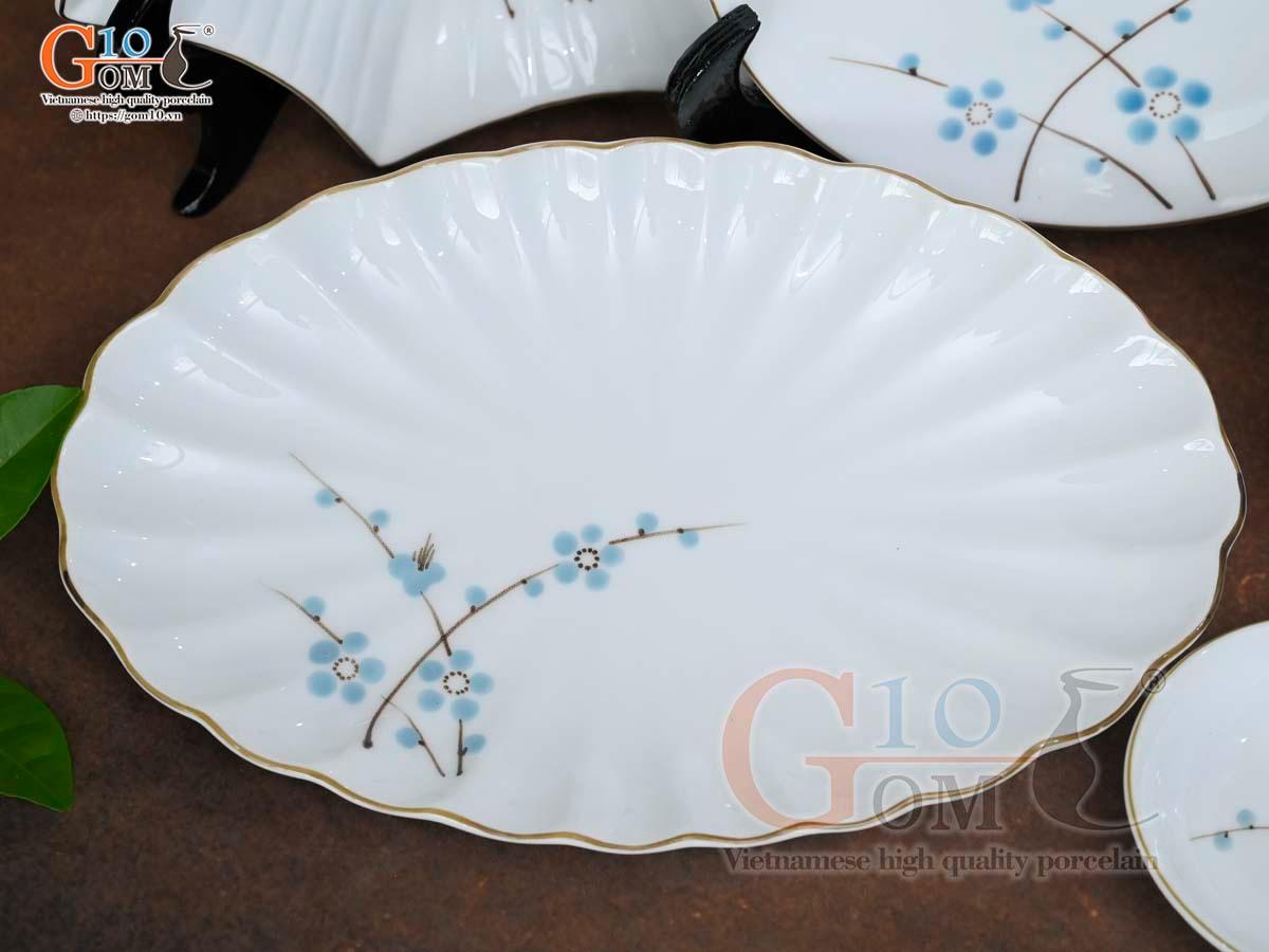 Bộ đồ ăn men trắng vẽ hoa Đào xanh, 13 chi tiết Bộ đồ ăn men trắng vẽ hoa Đào xanh, 13 chi tiết