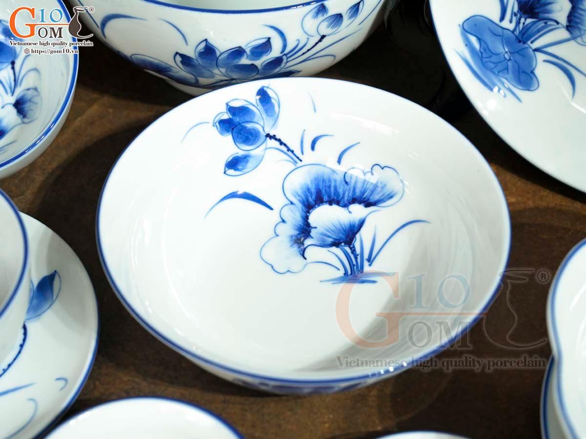 Bộ đồ ăn men trắng vẽ hoa Sen tràm, 16 chi tiết