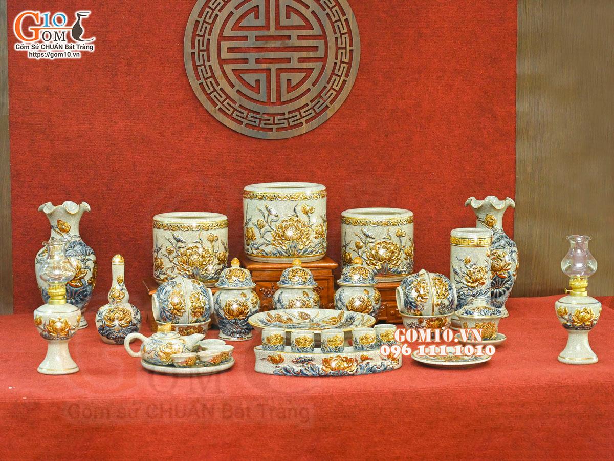 Bộ đồ thờ men rạn đắp nổi Sen Cát Tường vẽ vàng 24k