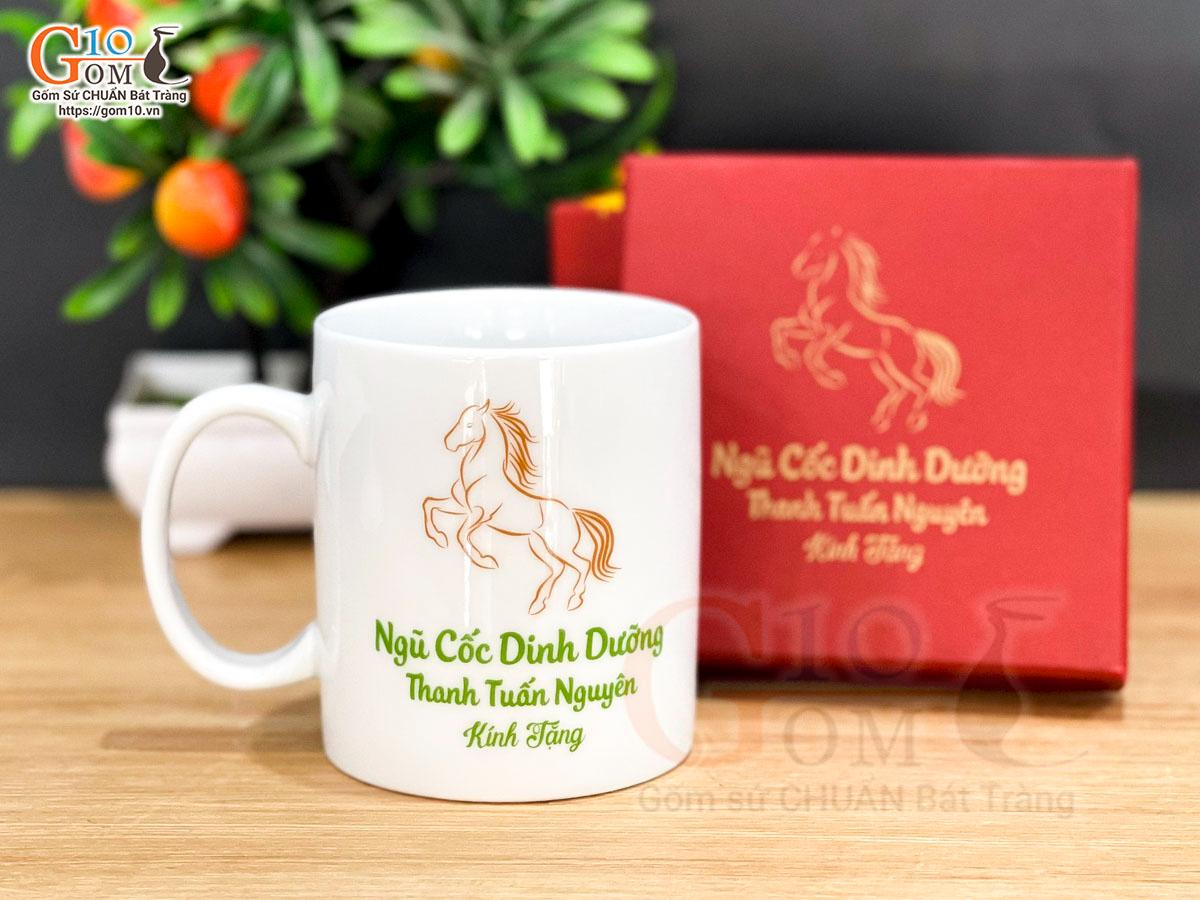 Cốc sứ quai tròn men trắng, in logo quà tặng Cốc sứ quai tròn men trắng, in logo quà tặng