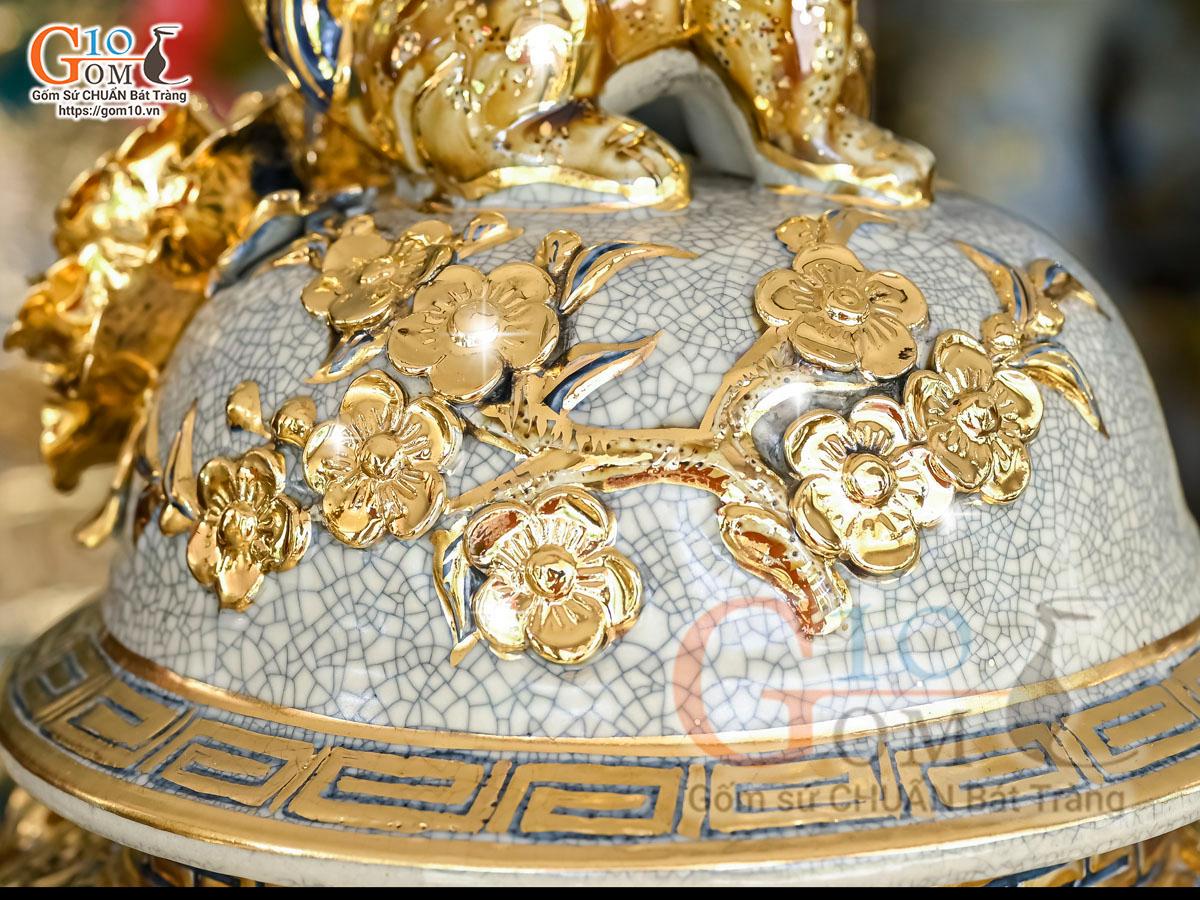 Đôi chóe men rạn đắp nổi Công Đào Phú Quý vẽ vàng 24k, 30L Đôi chóe men rạn đắp nổi Công Đào Phú Quý vẽ vàng 24k, 30L