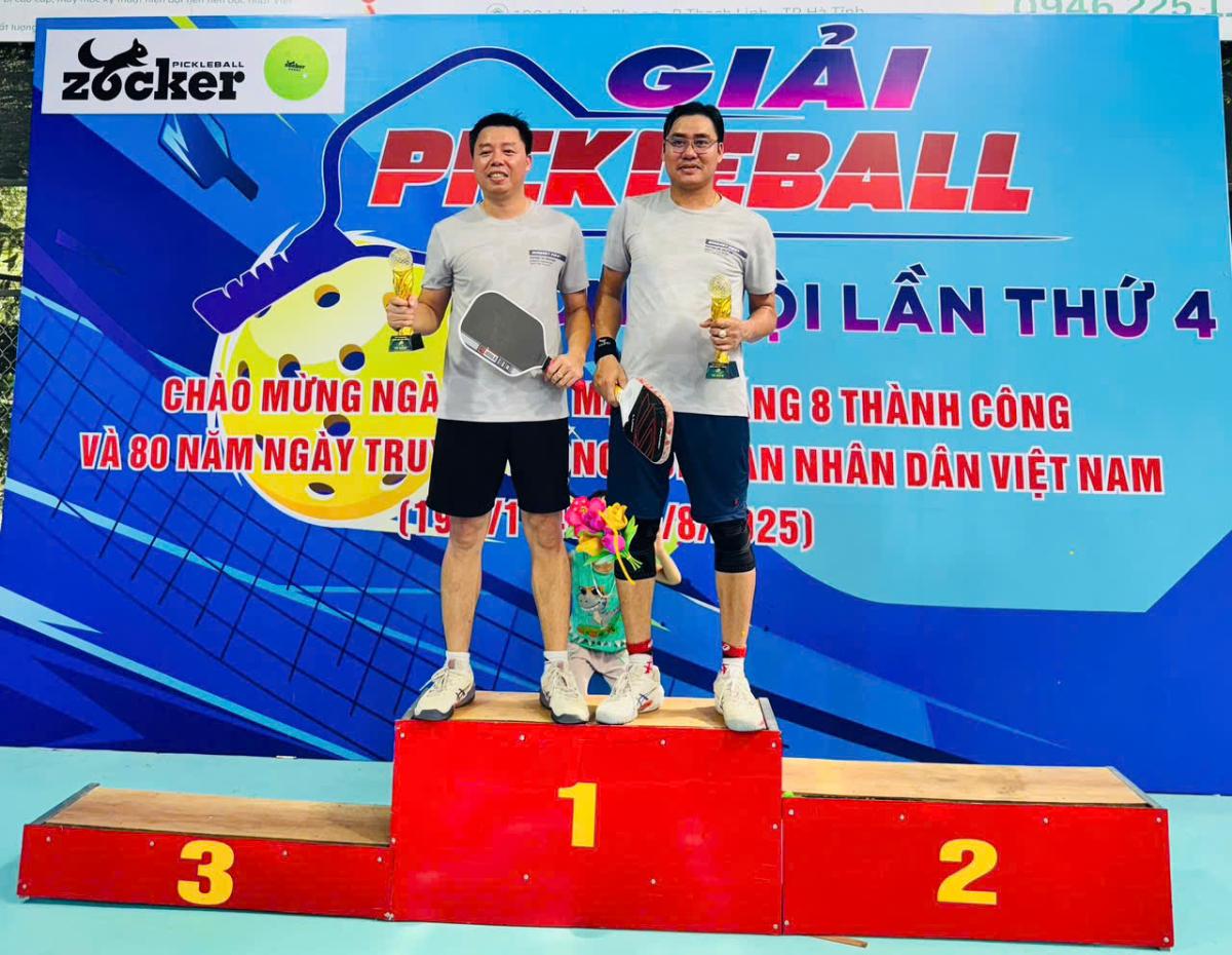 Giải Pickleball Sông Hội Lần 4 chào mừng ngày Cách mạng tháng 8 và kỷ niệm 80 năm Ngày truyền thống Công an nhân dân (19/8/1945 – 19/8/2025