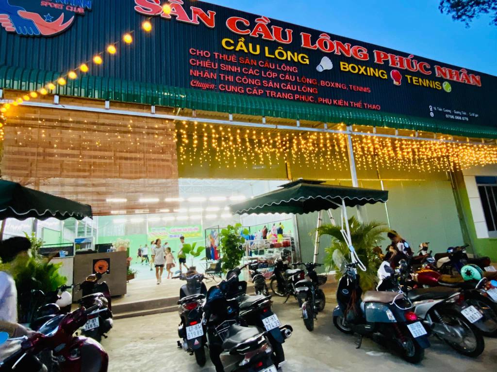 Sân Cầu Lông Phúc Nhân - PhucNhan Sport