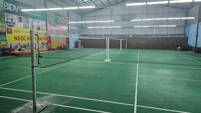 Sân Cầu Lông Hợp Lực