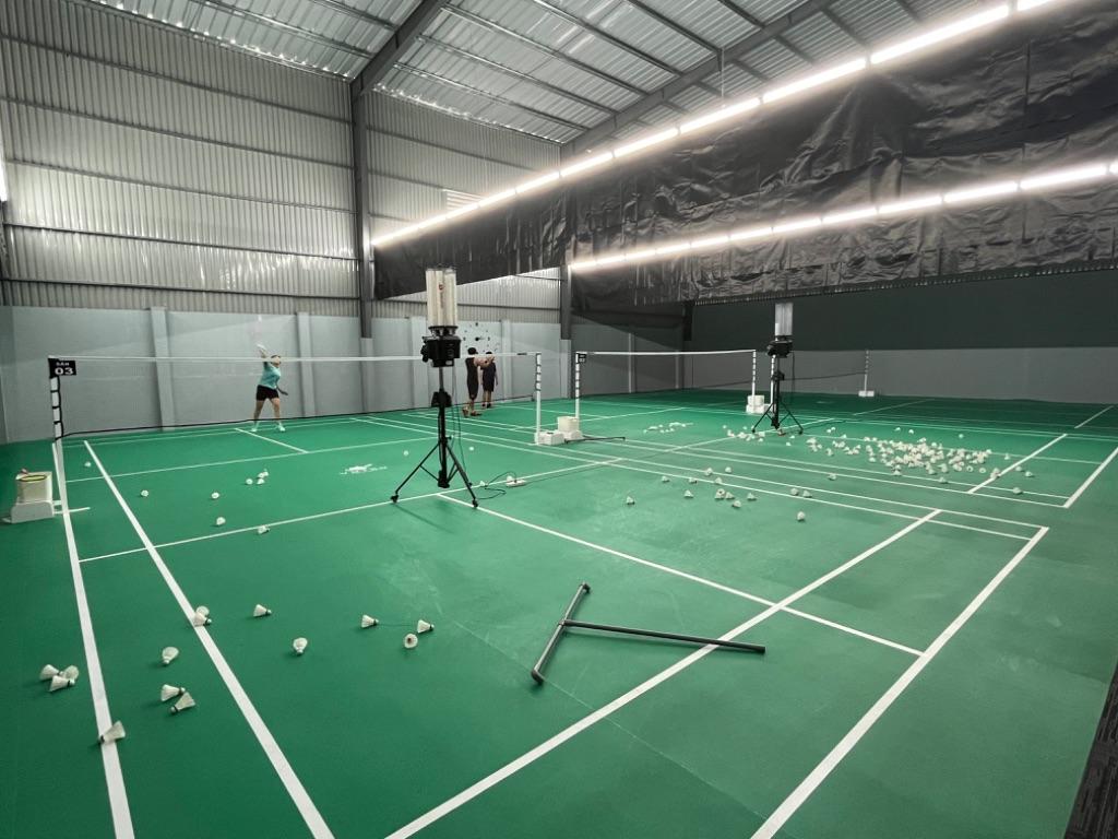 Sân cầu lông Vũ Trụ Badminton