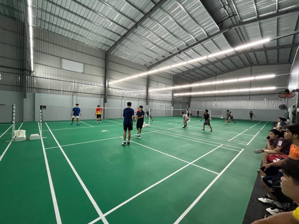 Sân cầu lông Vũ Trụ Badminton