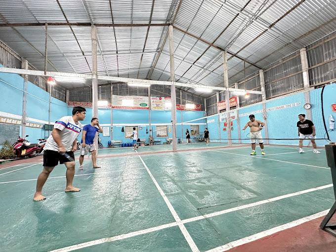 Sân Cầu Lông Lý Thành