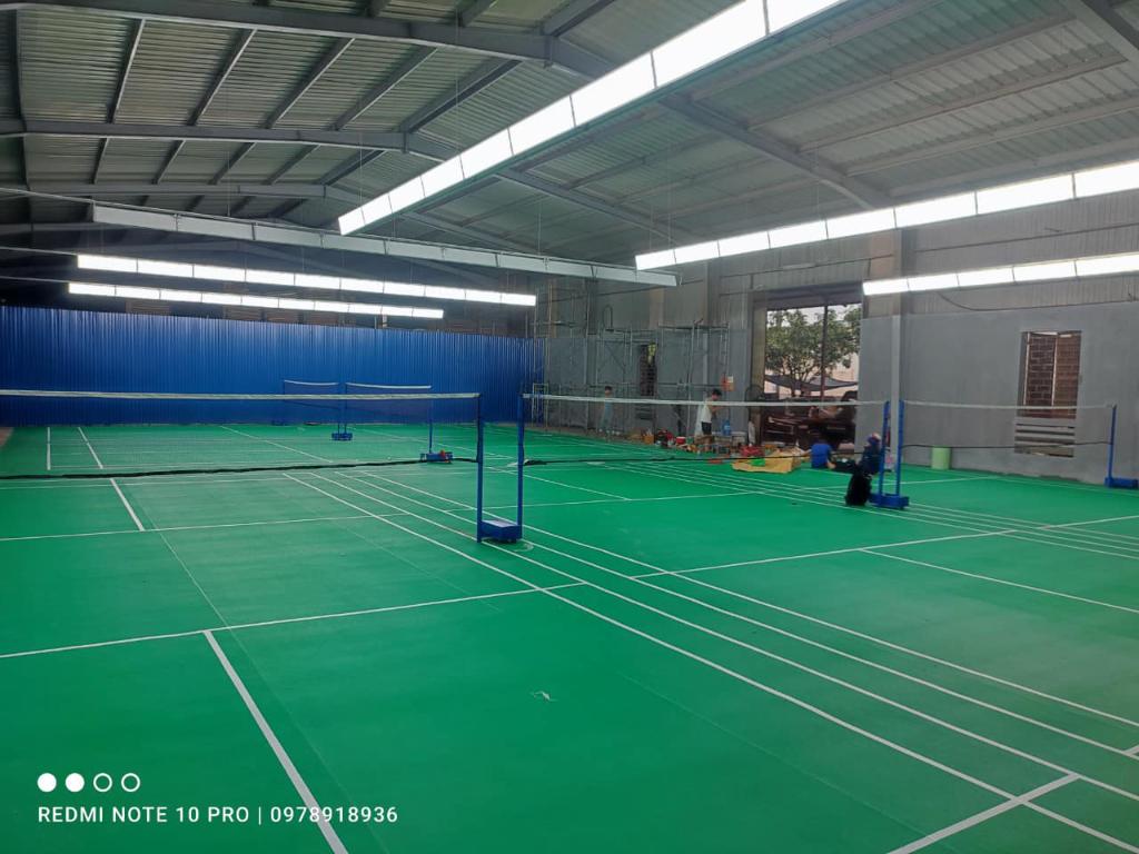 Sân Cầu Lông Hòa Xá