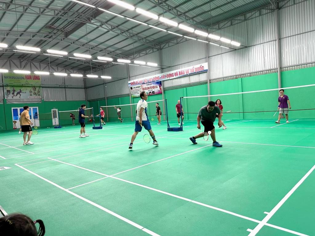 Sân Cầu Lông Nam Long