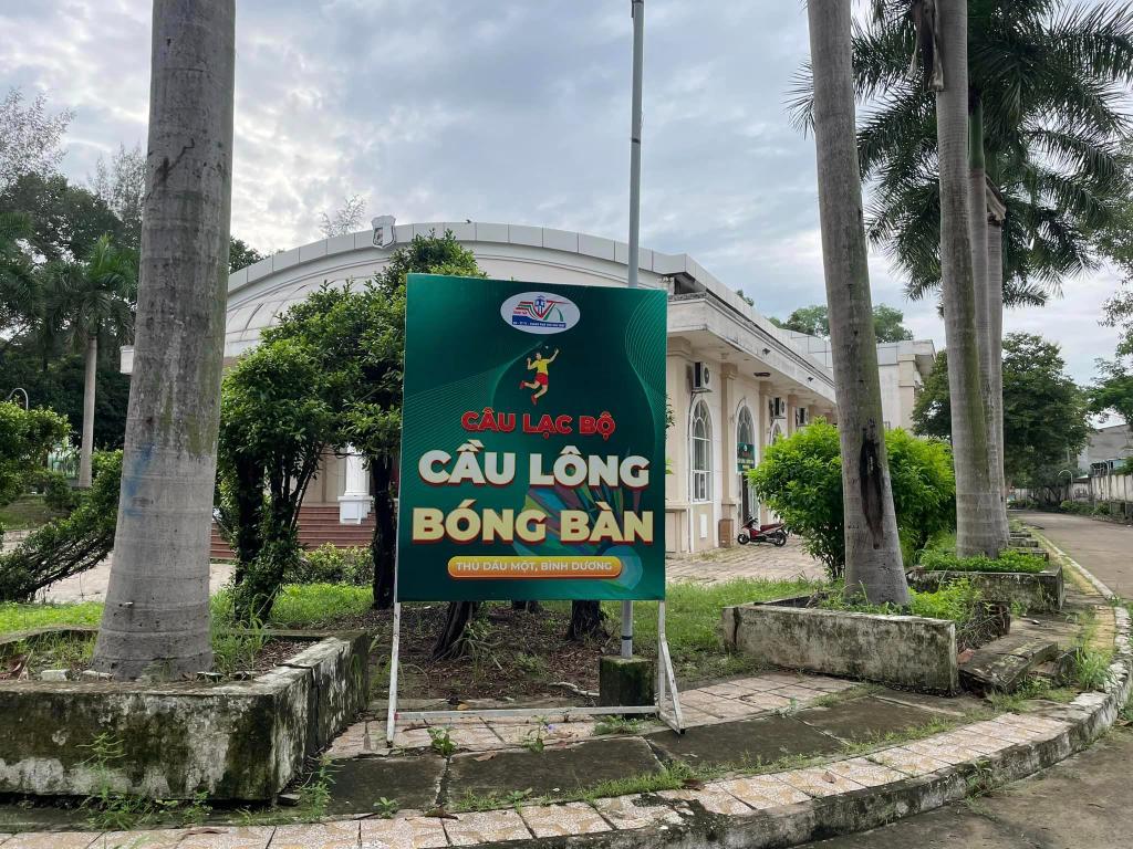 Sân Cầu Lông TTVH TTTT TP Thủ Dầu Một