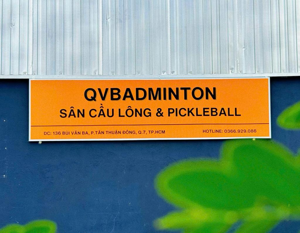 Sân Cầu Lông Quốc Việt Badminton Quận 7