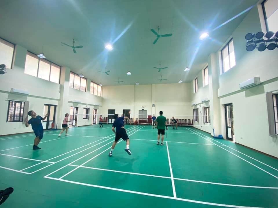 Sân Cầu Lông Trường TH Lý Thường Kiệt