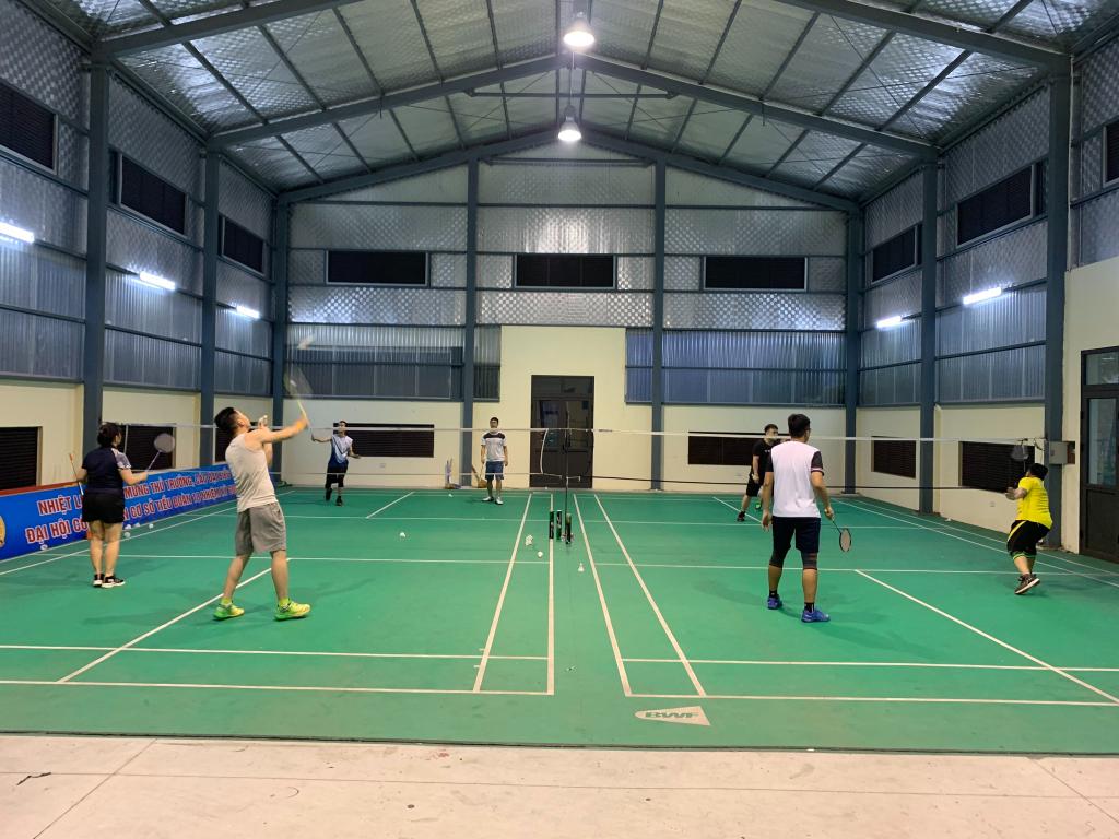 Sân Cầu Lông Doanh Trại QĐNDVN