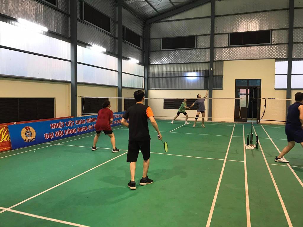 Sân Cầu Lông Doanh Trại QĐNDVN