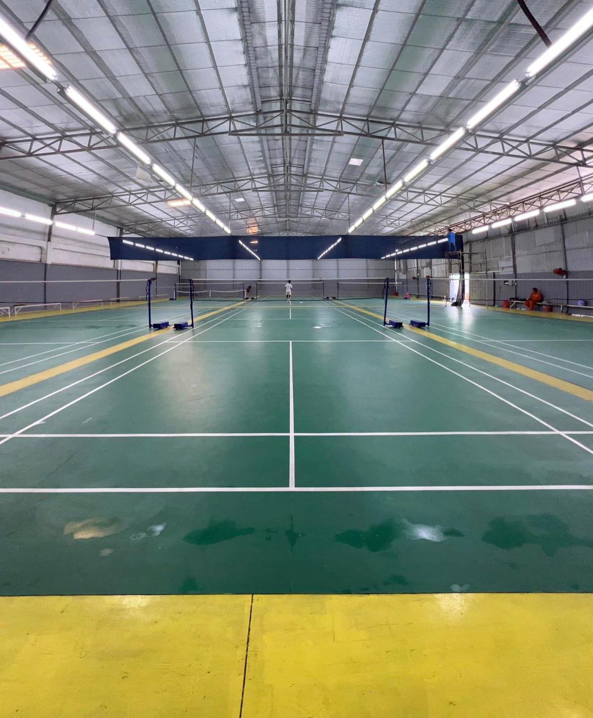 Sân Cầu Lông 18B Cộng Hoà