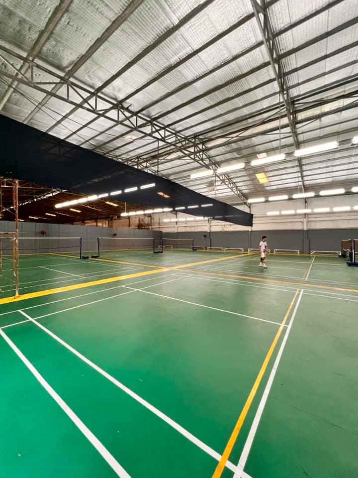 Sân Cầu Lông 18B Cộng Hoà