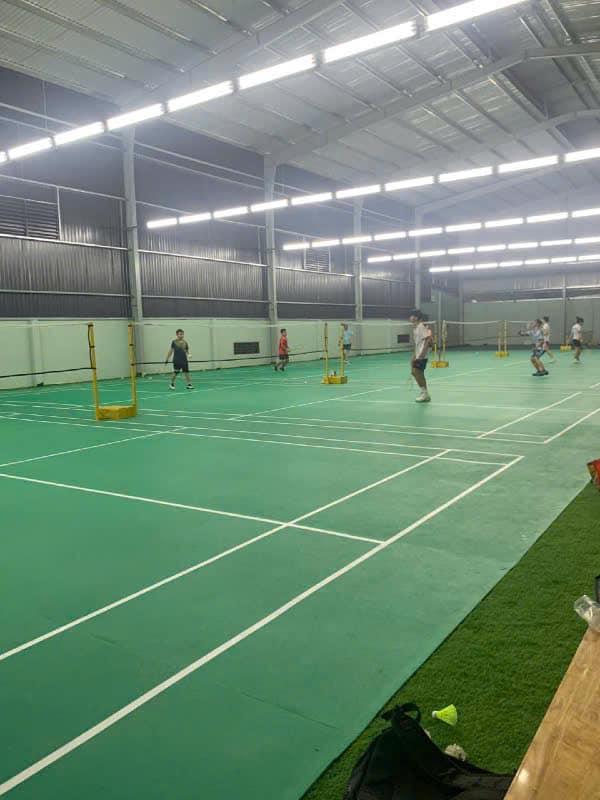 Sân Cầu Lông Tuổi Trẻ