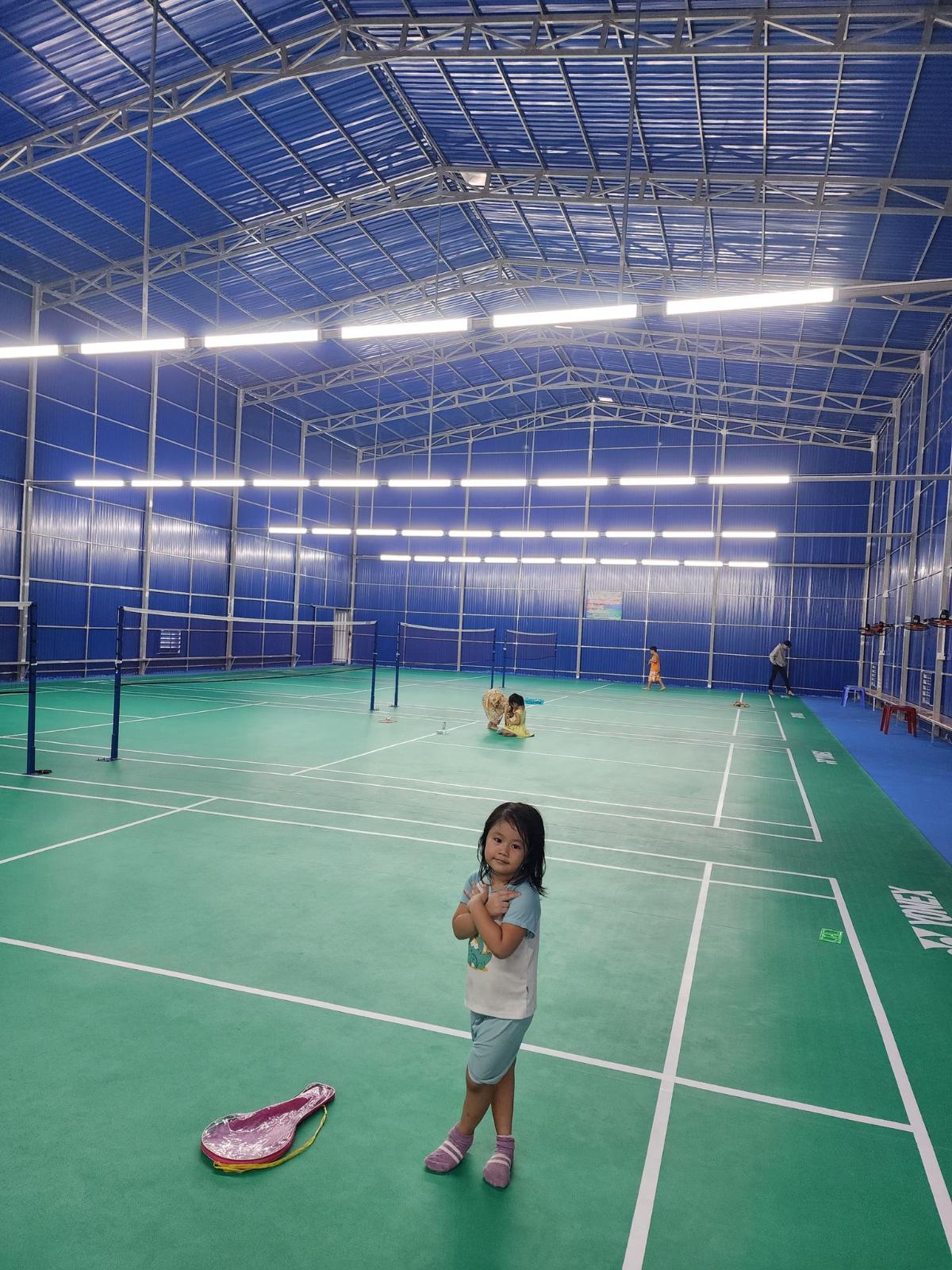 Sân Cầu Lông Ngân Thuận