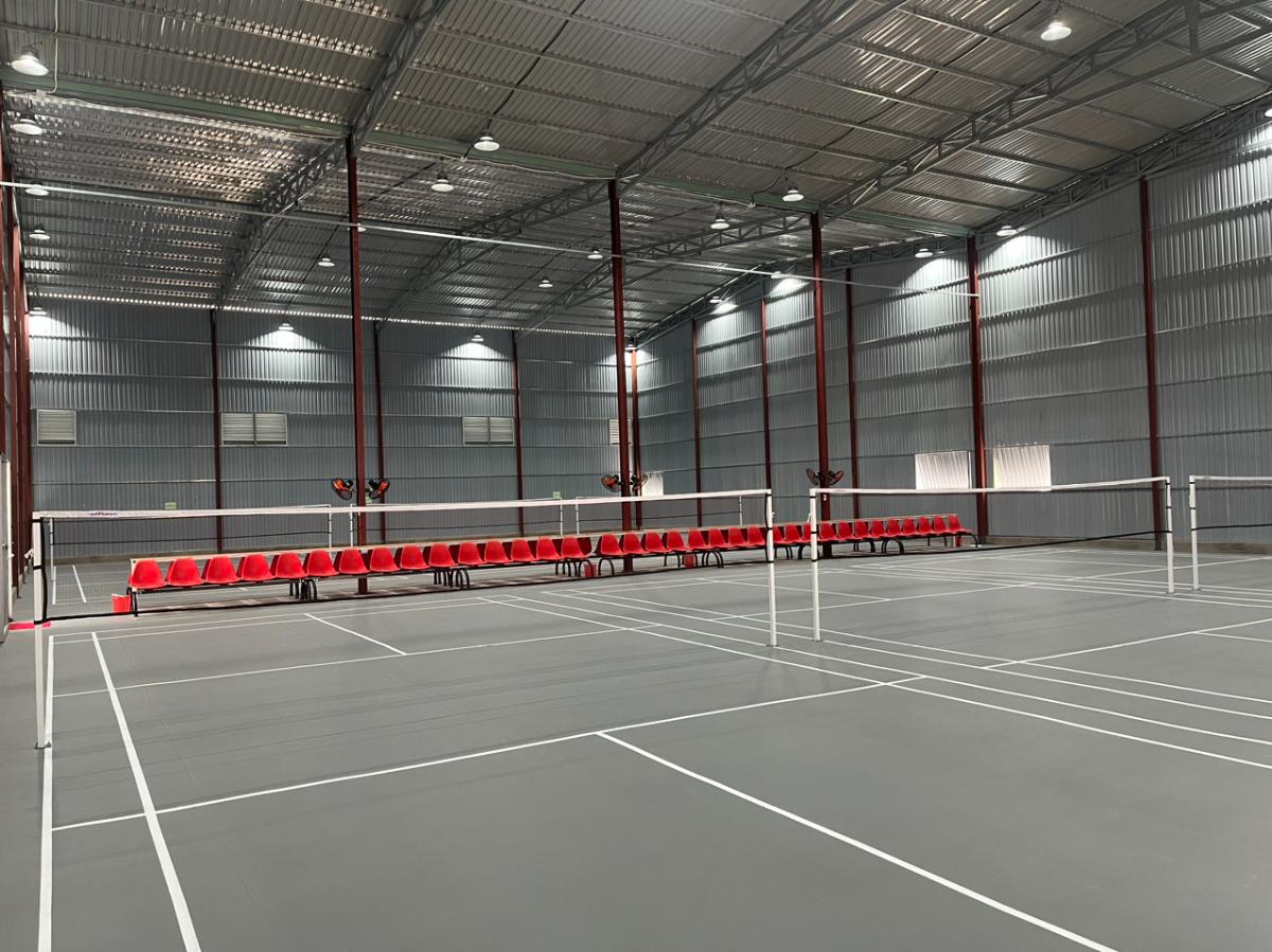 Sân Cầu Lông Hoàng Long Sport