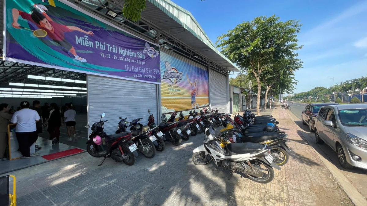 Sân Cầu Lông 196 badminton