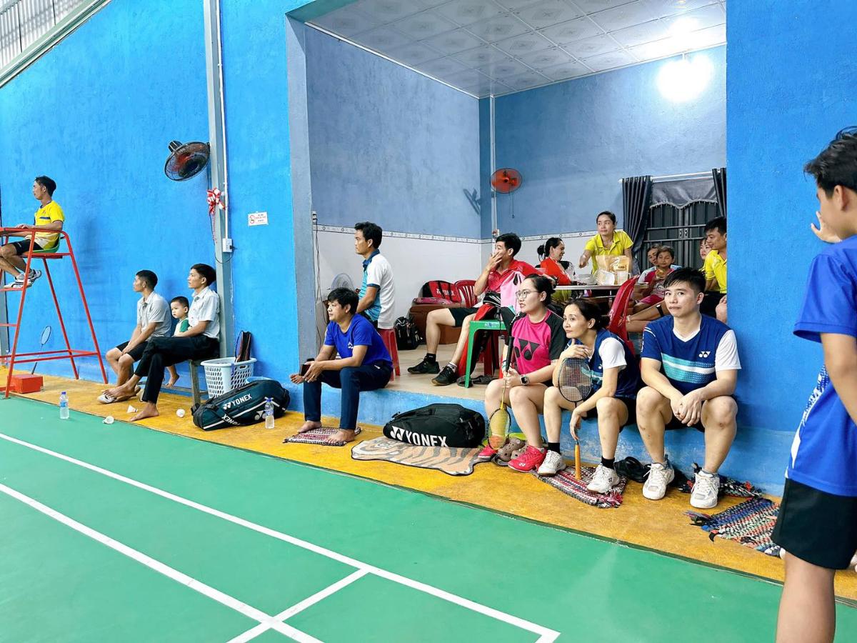 Sân Cầu Lông Phú Lý