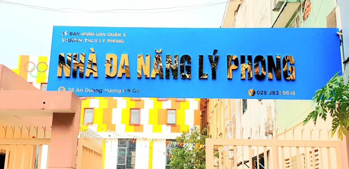 Sân Cầu Lông Lý Phong