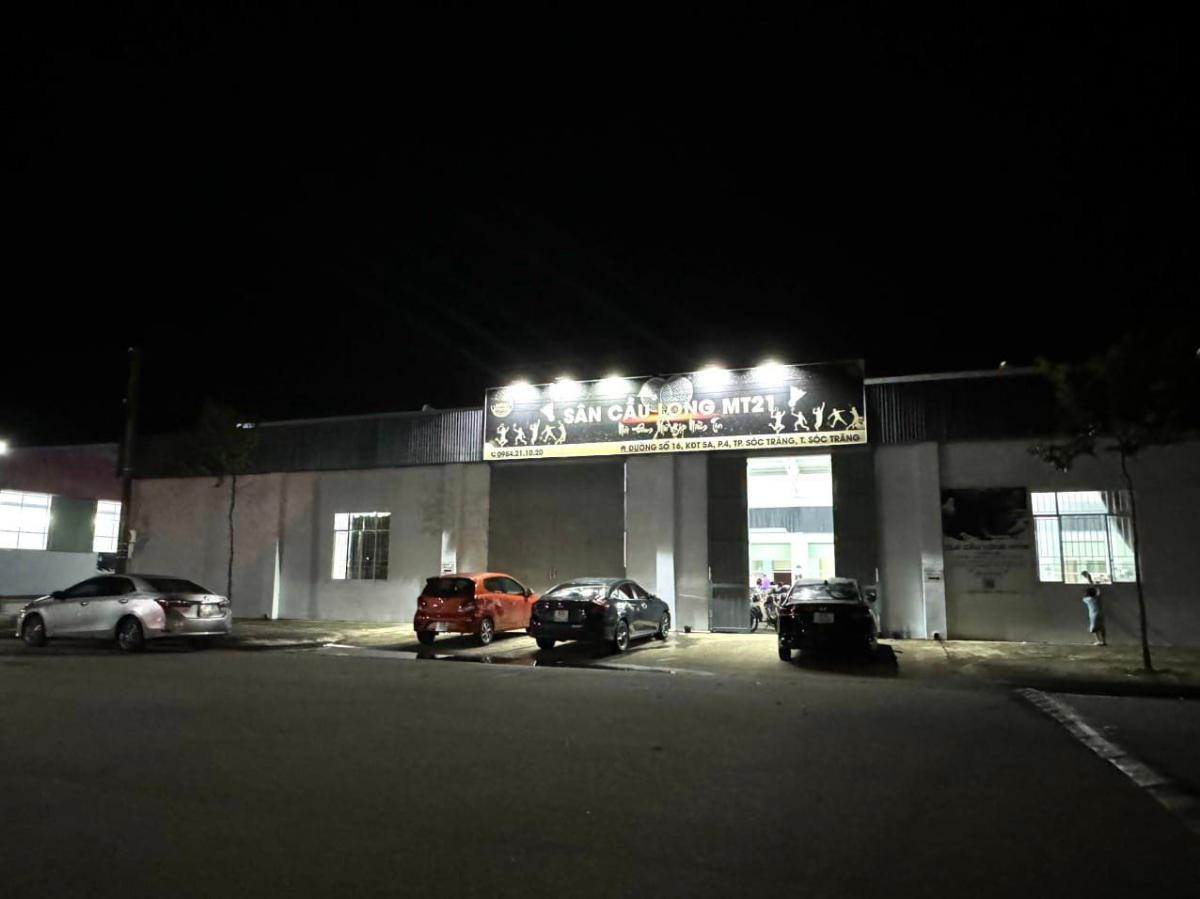 Sân Cầu Lông MT21