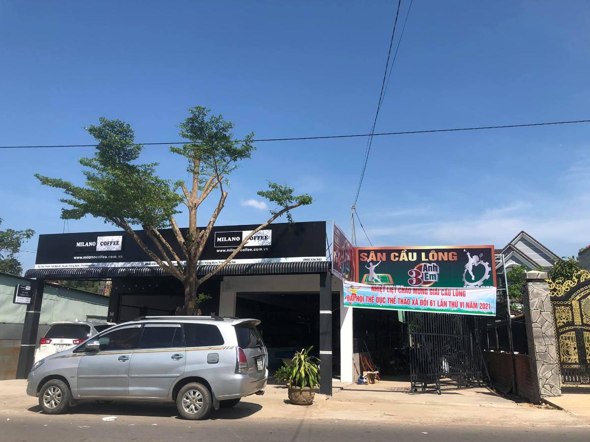 Sân Cầu Lông 3 Anh Em