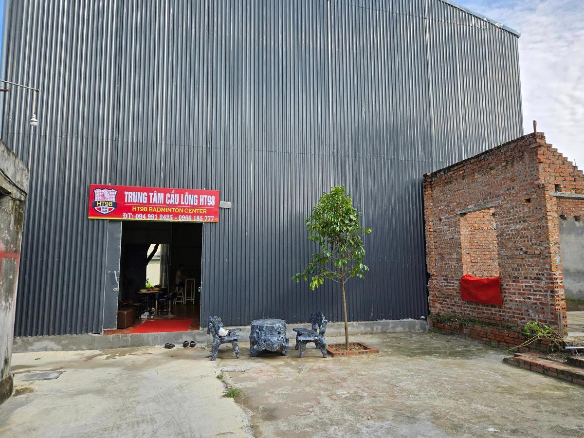 Sân Cầu Lông HT98