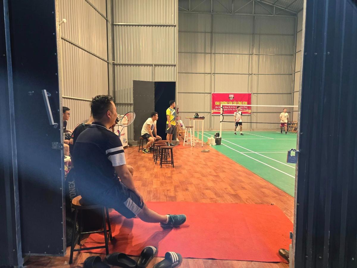 Sân Cầu Lông HT98