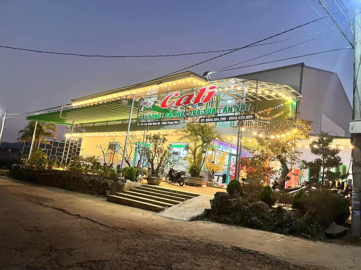 Sân Cầu Lông Cali