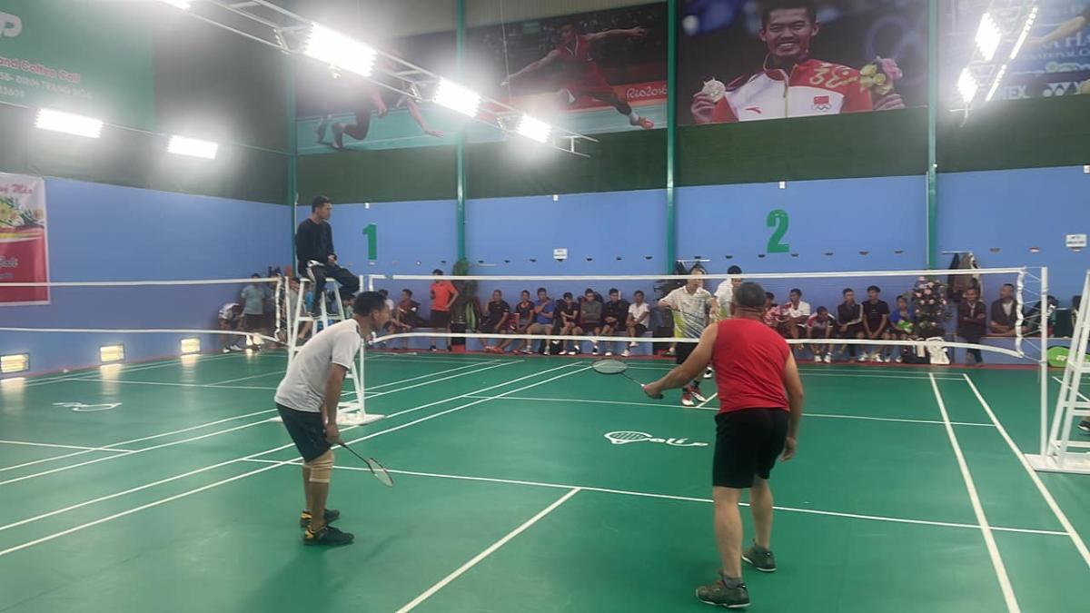 Sân Cầu Lông Cali